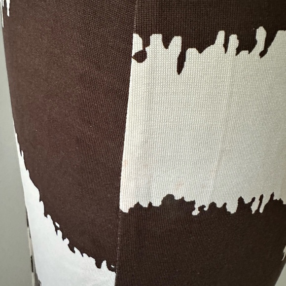 Diane Von Furstenberg “Caledonia” Silk Wrap Knee Length Dress size 0 - Picture 8 of 10